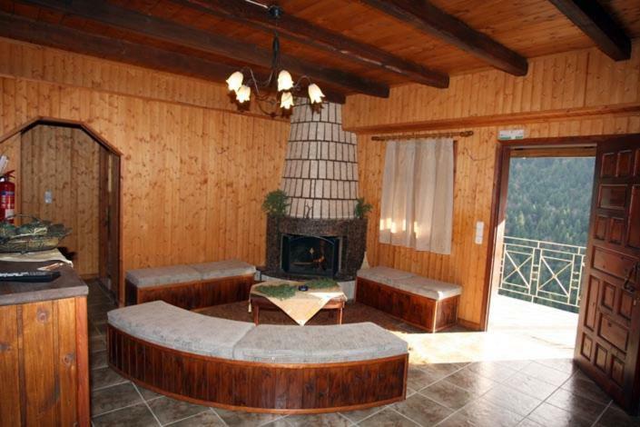 Athamania Artas Hotel Athamánio Kültér fotó